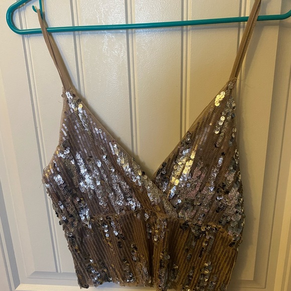 Zara medium crop top - Picture 3 of 3